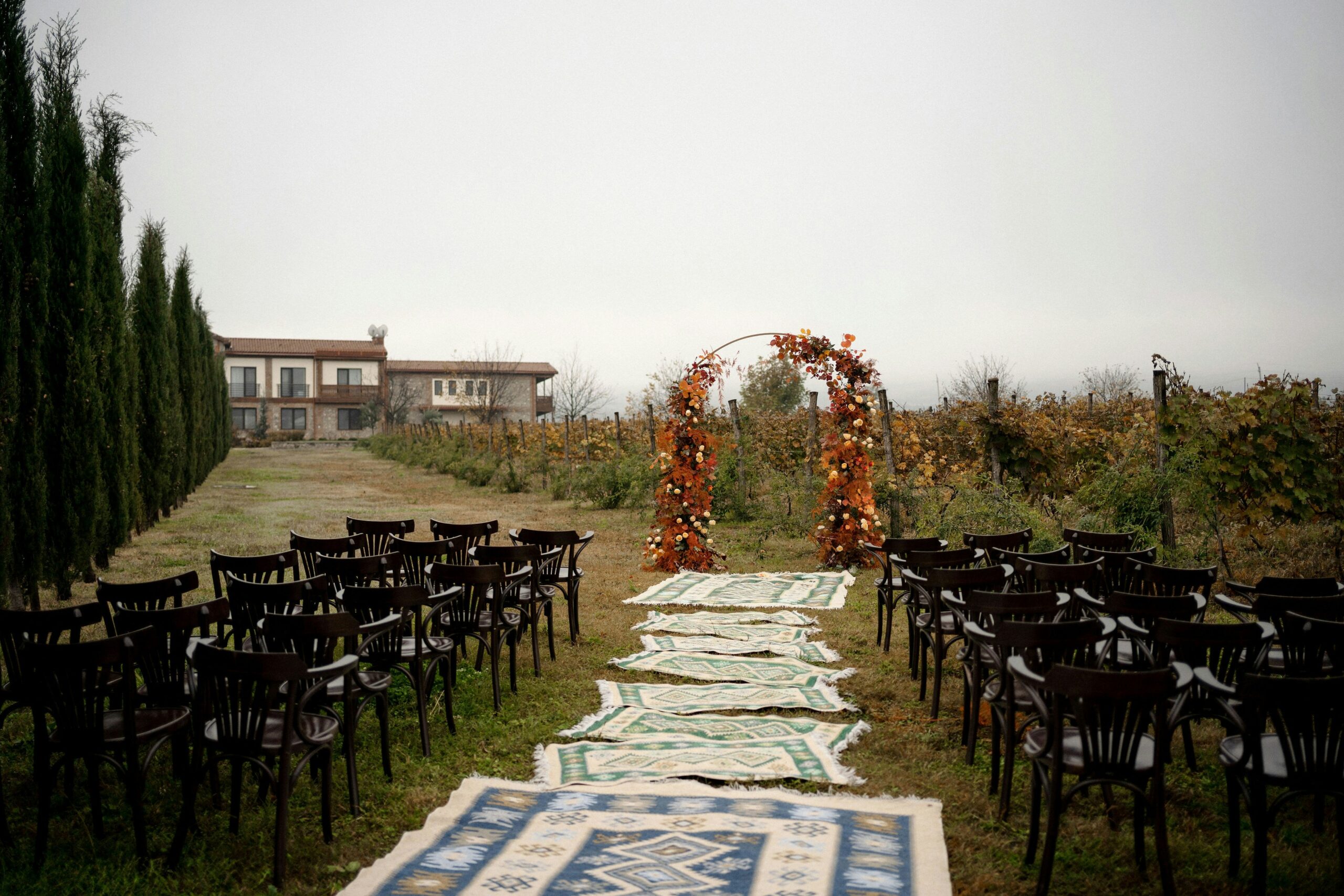 Outdoor wedding aisle