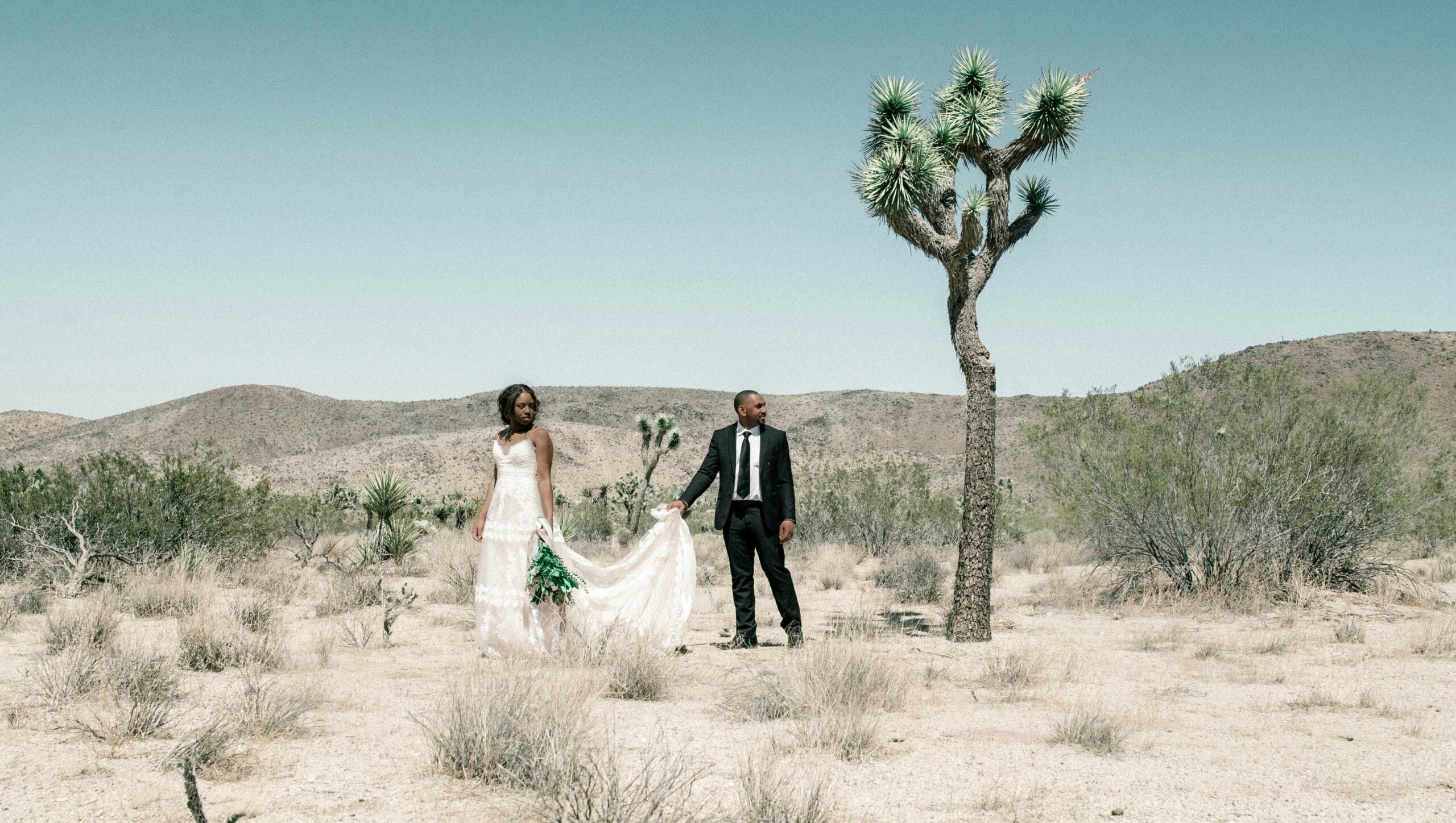 5 Wedding Ceremony Ideas for Introverts
